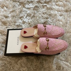 GUCCI Lace Womens Princetown Slippers in Sugar Pink - size 38. Brand new